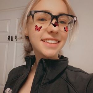 Meet your Posher, Kylee